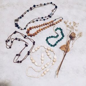 assorted quality beaded jewelry (listing for ONE)